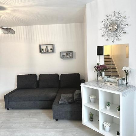 Jolie Appartement Duplex 2 Min Gare-Disney Et Paris 15 Min Noisy-le-Grand Eksteriør billede