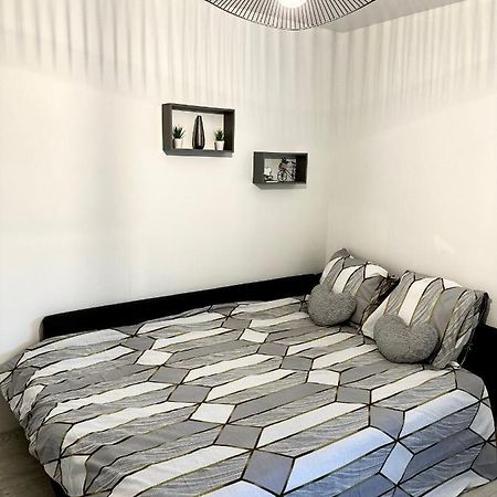 Jolie Appartement Duplex 2 Min Gare-Disney Et Paris 15 Min Noisy-le-Grand Eksteriør billede