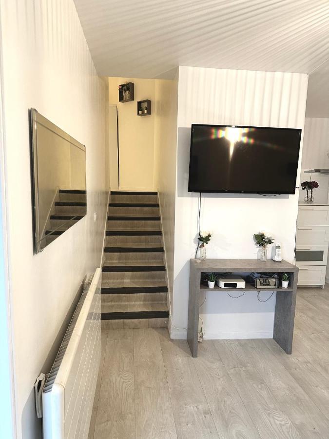 Jolie Appartement Duplex 2 Min Gare-Disney Et Paris 15 Min Noisy-le-Grand Eksteriør billede